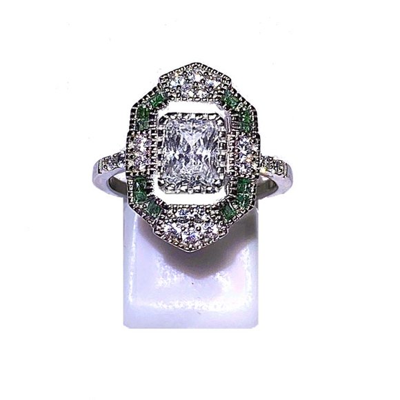 Vintage Estate Inspired Ring - Synthetic Emeralds & Diamonds - Size 6, 7 or 8 - Picture 6 of 12